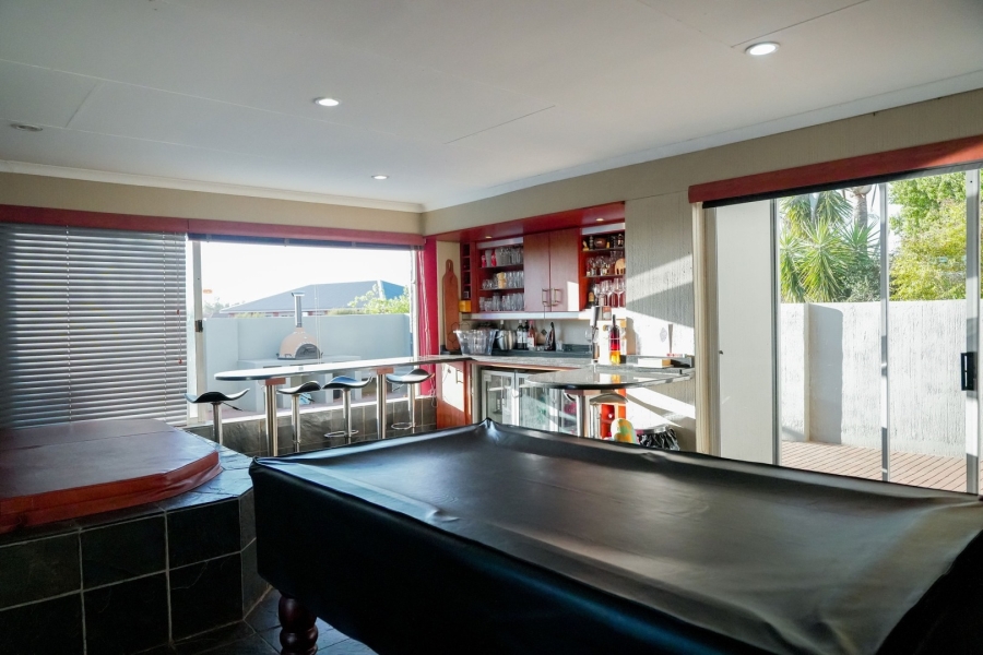 4 Bedroom Property for Sale in Wilkoppies North West